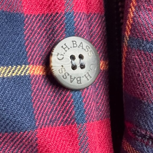 G.H. Bass & Co. Flannel and Suede Leather Quilt Lined Jacket - Size Medium -VGUC - Picture 13 of 13